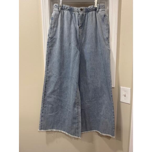 Three Bird Nest Simply You Wide Leg Jeans - Picture 6 of 7